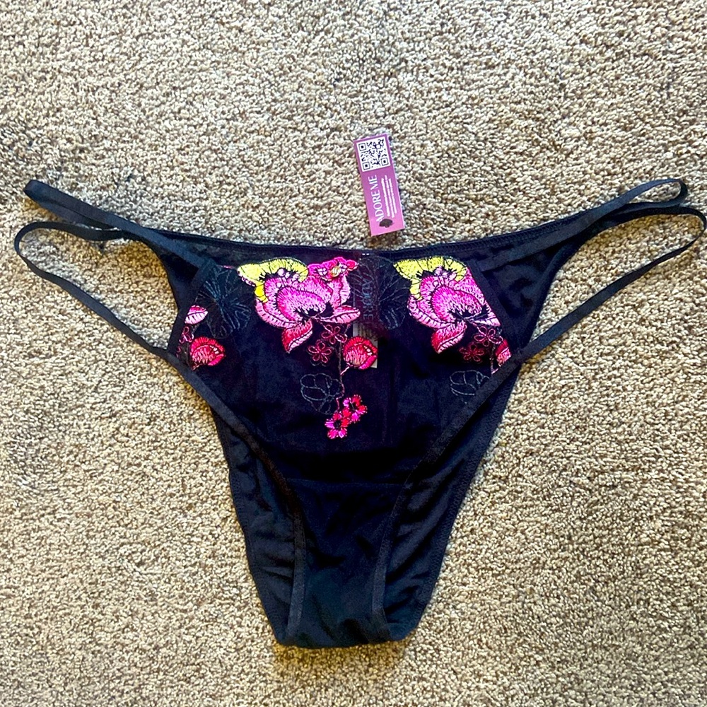 NWT New Adore Me black floral appliqué string bikini panties Sz XL